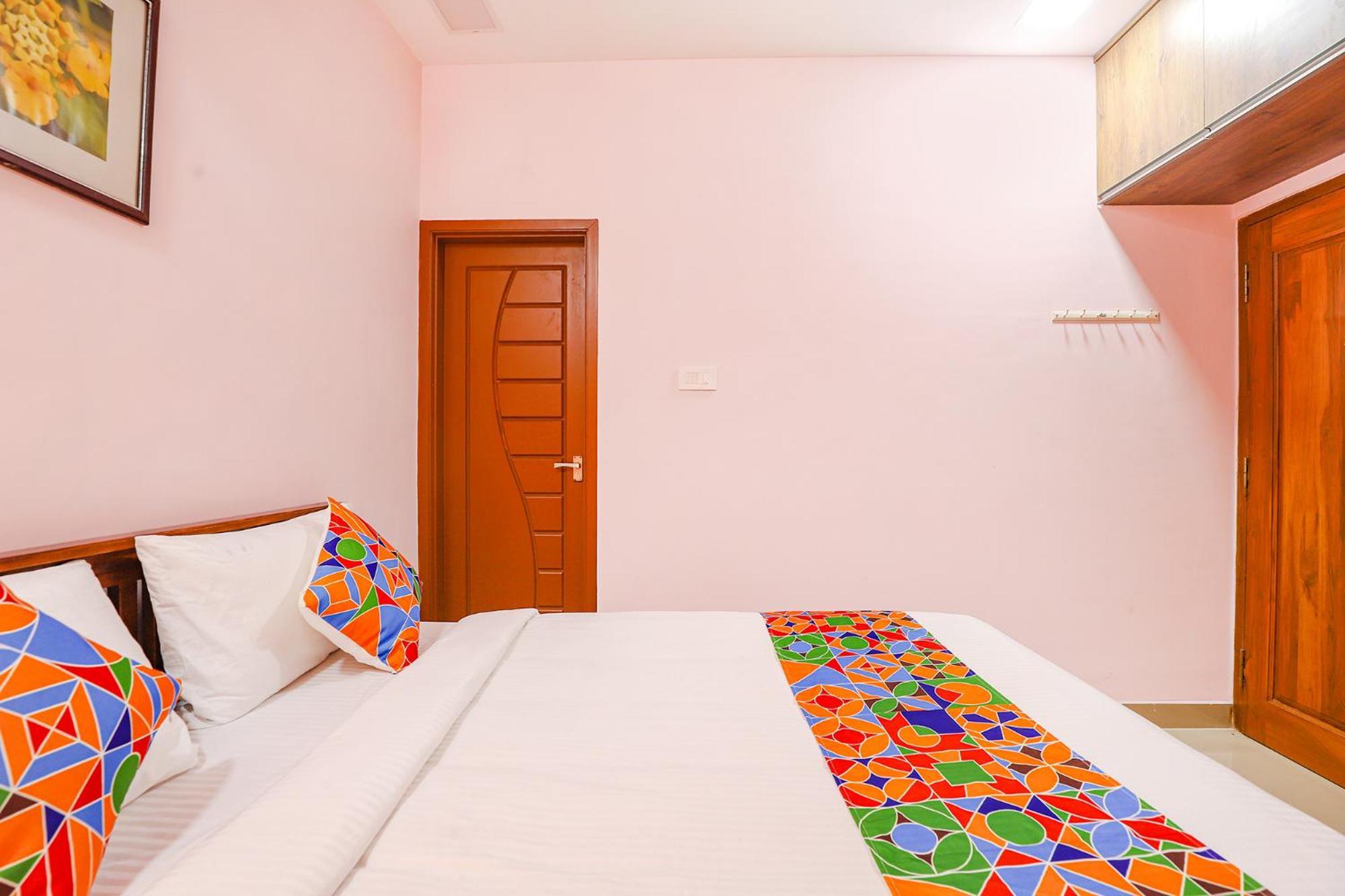 Fabhotel Hathvik Park - T Nagar Hotel 3*